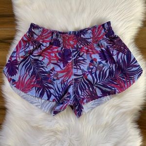Will the wave shorts twisted tropics lululemon